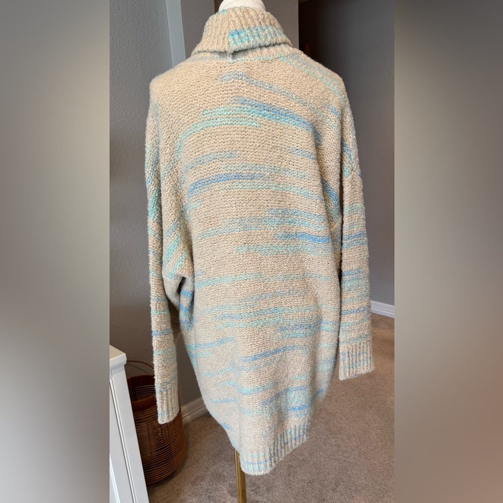 NWT Anthropologie Pilcro Beige and Blue Oversized Cardigan Sweater w/ Pockets - Picture 10 of 11